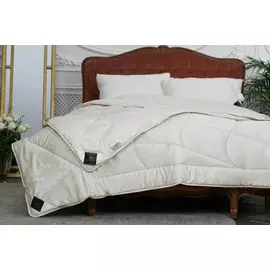 Одеяло Trois Couronnes Meditation Night Wool &amp; Cedar 260x280 см