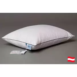 Подушка средняя Gray Familie Down