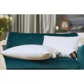 Подушка Trois Couronnes Duchess normal 50x90 см