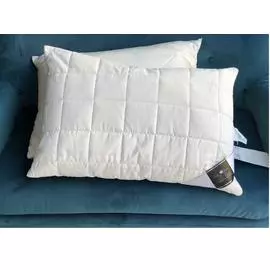 Подушка Trois Couronnes Meditation Night Wool &amp; Cedar 70x90 см