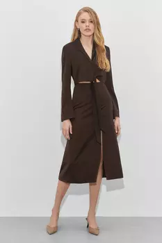 Блузка из атласа с завязками