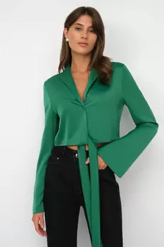 Блузка из атласа с завязками