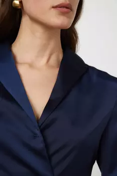 Блузка с завязками из атласа