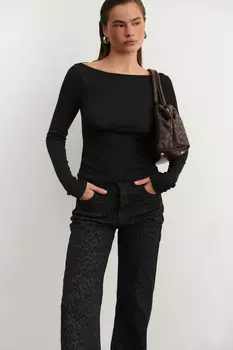 Джинсы с леопардовым принтом