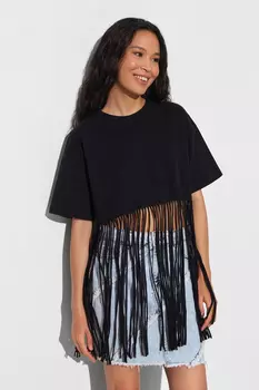 Футболка с бахромой