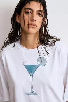 Футболка с принтом "Cosmopolitan"