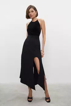 Юбка ассиметричная с разрезами