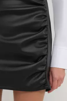 Юбка из экокожи со сборками