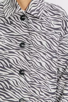 Пальто из замши с принтом