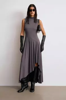 Платье макси с асимметричным низом