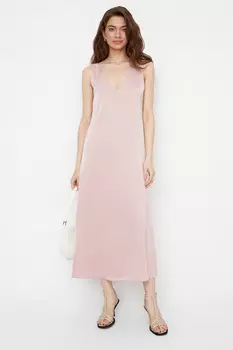 Платье прямое из атласа