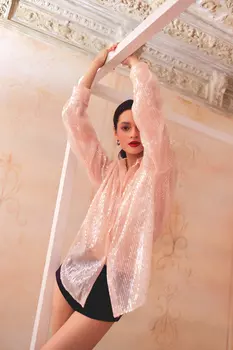 Рубашка прямого силуэта из пайеток