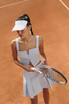 Топ изо льна с фигурным вырезом