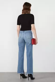 Топ с короткими рукавами