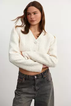 Жакет из твида с объемными рукавами