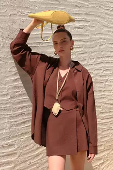 Жилетка короткая изо льна