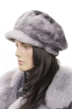 Шапка женская из мутона