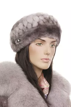 Шапка женская из мутона