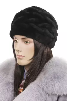 Шапка женская из мутона