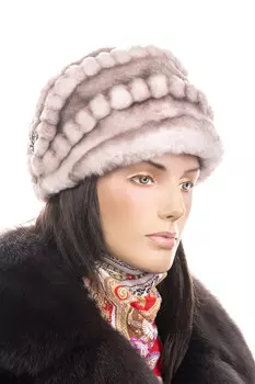 Шапка женская из мутона
