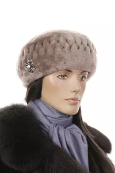 Шапка женская из мутона