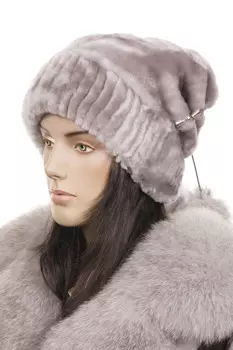 Шапка женская из мутона