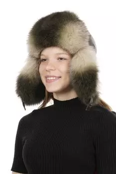 Шапка женская из натуральной кожи с песцом