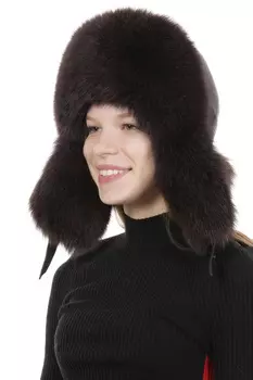 Шапка женская из натуральной кожи с песцом