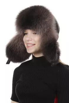Шапка женская из натуральной кожи с песцом