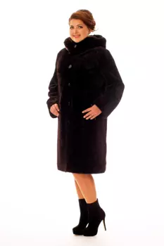 Шуба из астрагана с воротником