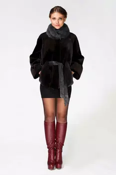 Шуба из бобра с воротником, отделка песец