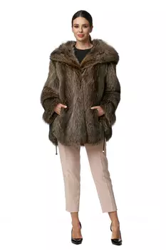 Шуба из енота с капюшоном
