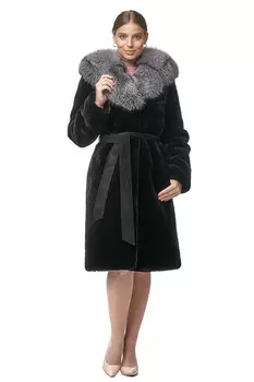 Шуба из мутона с капюшоном, отделка блюфрост