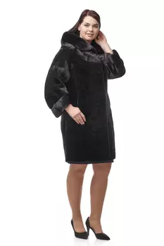 Шуба из мутона с капюшоном, отделка норка