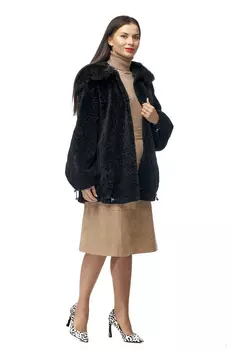 Шуба из мутона с капюшоном, отделка норка