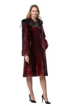 Шуба из мутона с капюшоном, отделка норка