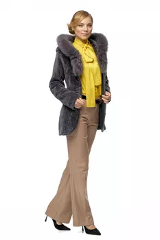 Шуба из мутона с воротником