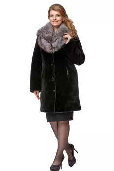 Шуба из мутона с воротником, отделка блюфрост
