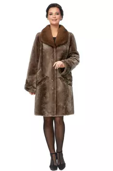 Шуба из мутона с воротником, отделка норка