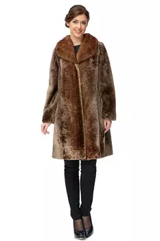 Шуба из мутона с воротником, отделка норка