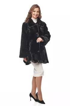 Шуба из мутона с воротником, отделка норка