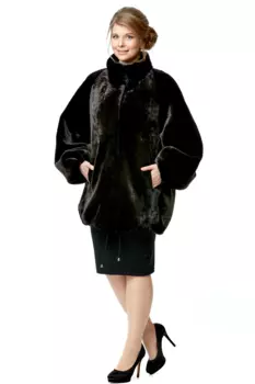 Шуба из мутона с воротником, отделка норка