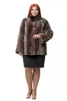 Шуба из мутона с воротником, отделка норка