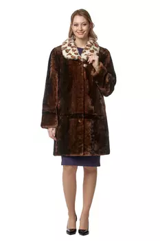 Шуба из мутона с воротником, отделка норка