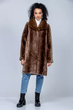 Шуба из мутона с воротником, отделка норка