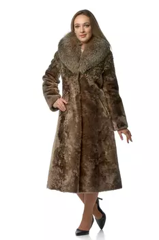 Шуба из мутона с воротником, отделка песец
