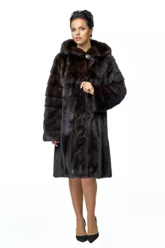 Удлиненная шуба из норки с капюшоном