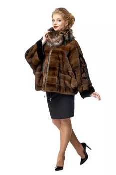 Шуба из норки с воротником, отделка енот