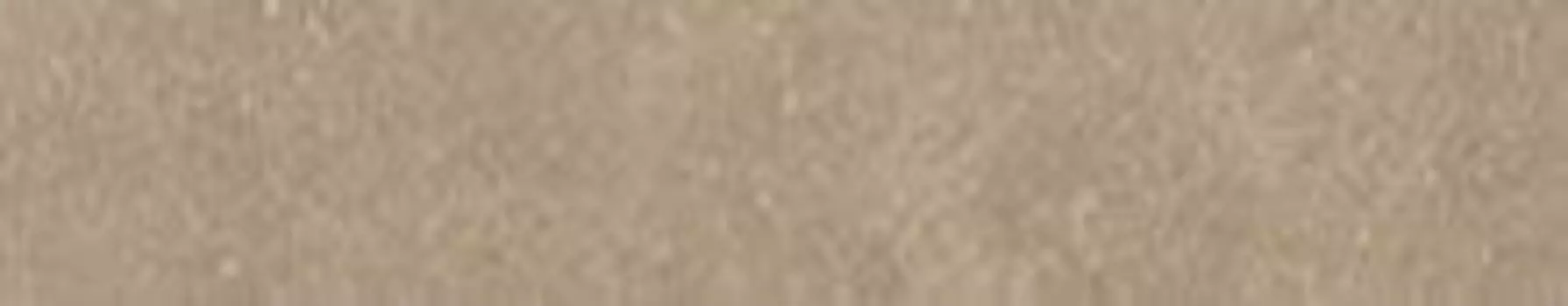 Плинтус Newcon коричневый R10A 7РЕК 7,5х60