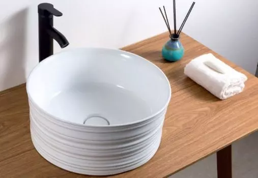 Раковина BelBagno BB1406 накладная 40.5х40.5х18 см